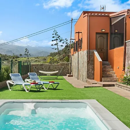 Feriehus Casa Alaia *